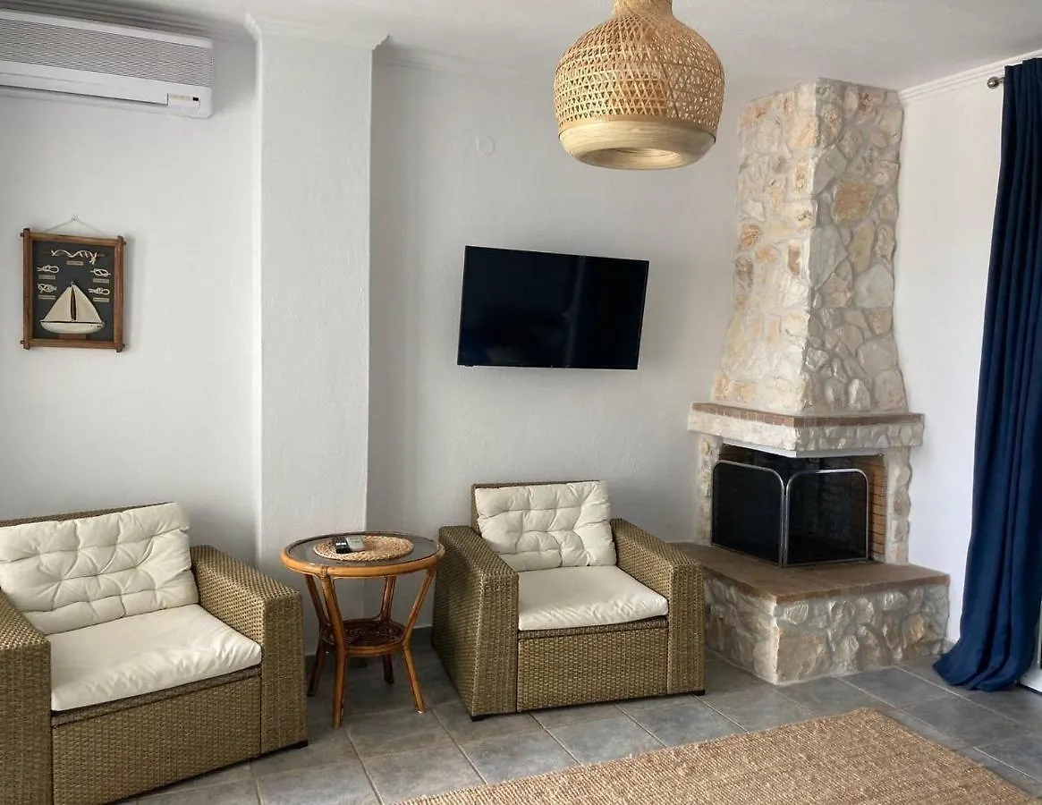 Villa Ulyana Toroni - Front Seaview, First Line, Fireplace 0*,  Griechenland